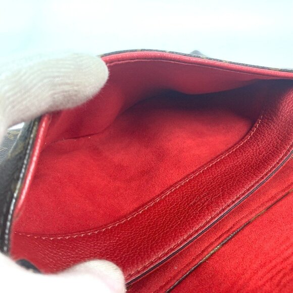 LOUIS VUITTON Brown Monogram Canvas Shoulder Bag - Picture 12 of 16